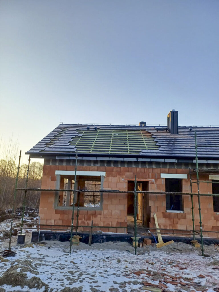 dachy lubuskie, usługi dekarskie lubuskie, dekarz Żary, dekarz Żagań, dekarz Nowa Sól, dekarz Szprotawa, 
firma dekarska lubuskie, cieśla lubuskie, więźba dachowa lubuskie, dachy, remont dachu, pokrycia dachowe, 
hydroizolacja dachów lubuskie, solidny dekarz lubuskie, kompleksowe dachy Lubuskie, usługi ciesielskie, montaż pokrycia dachowego, konstrukcje dachowe, remont dachu